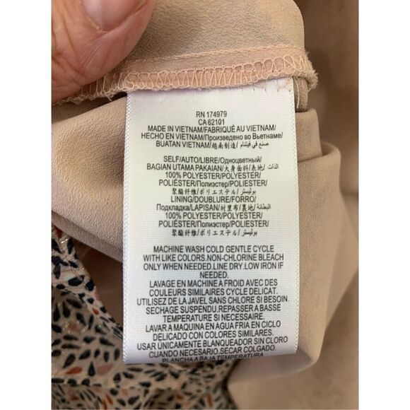 BCBGeneration Pink Cropped Long Tiered Ruffled Sleeveless Blouse Size L - Picture 8 of 10